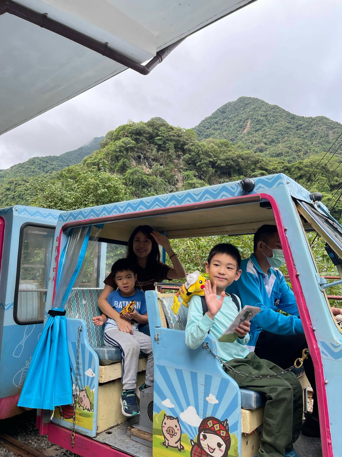 20251108-1etyb 20251108-1etyb