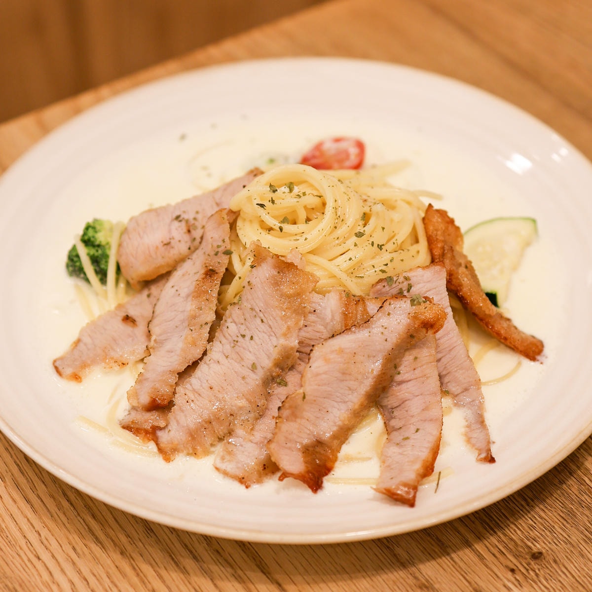 20251108-t4uxk 20251108-t4uxk