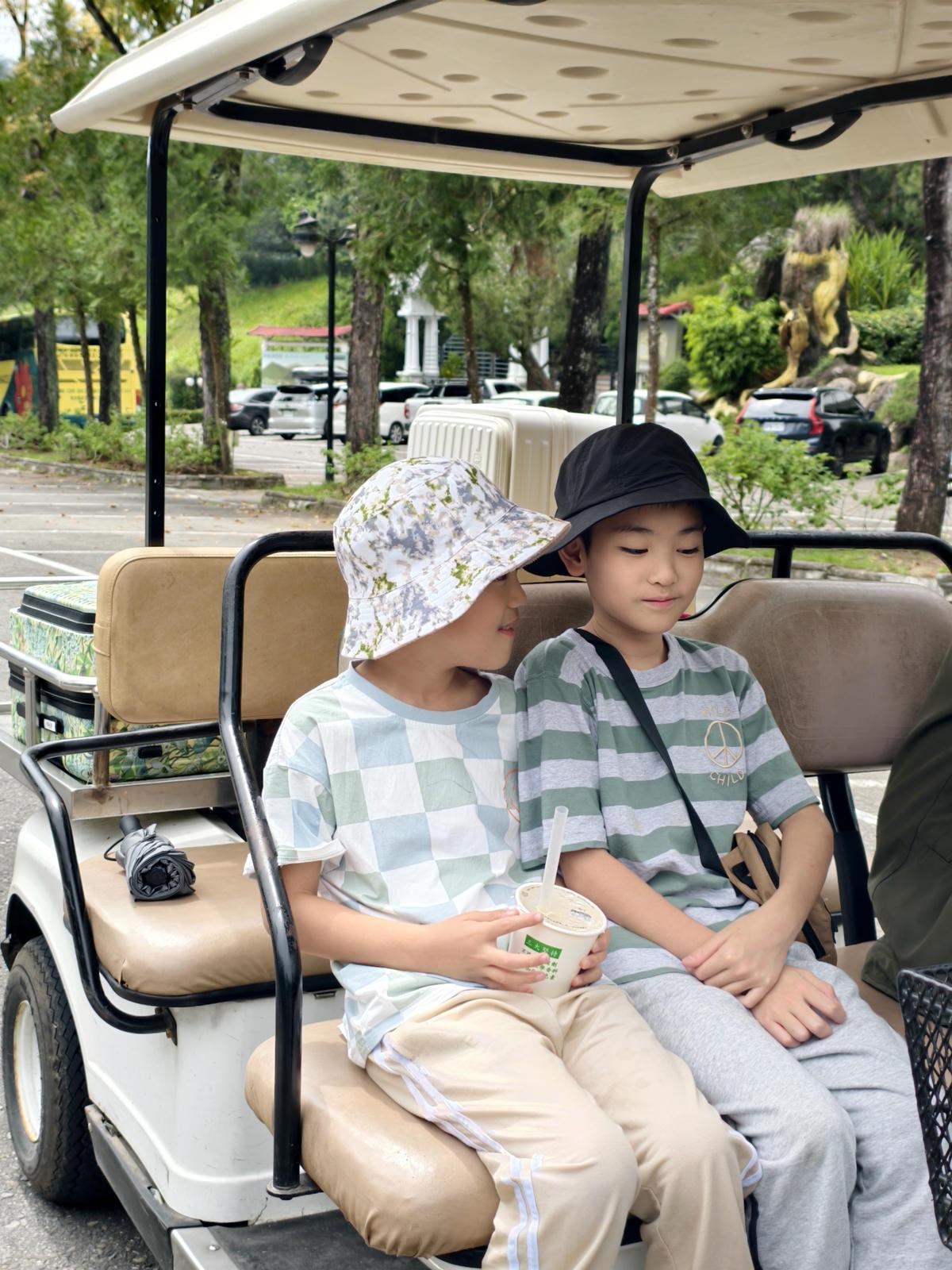 20251108-ozcfm 20251108-ozcfm