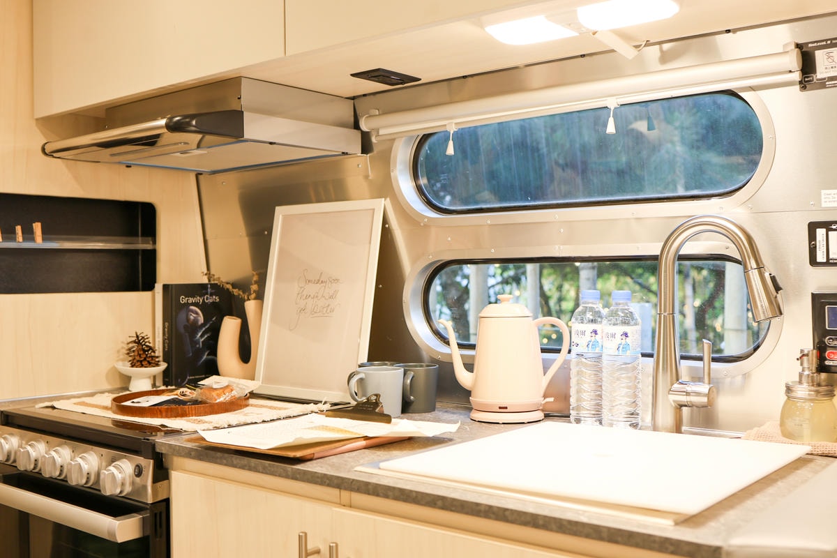 【苗栗豪華露營】苗栗卓蘭『小巷清風』懶人露營推薦，頂級豪華露