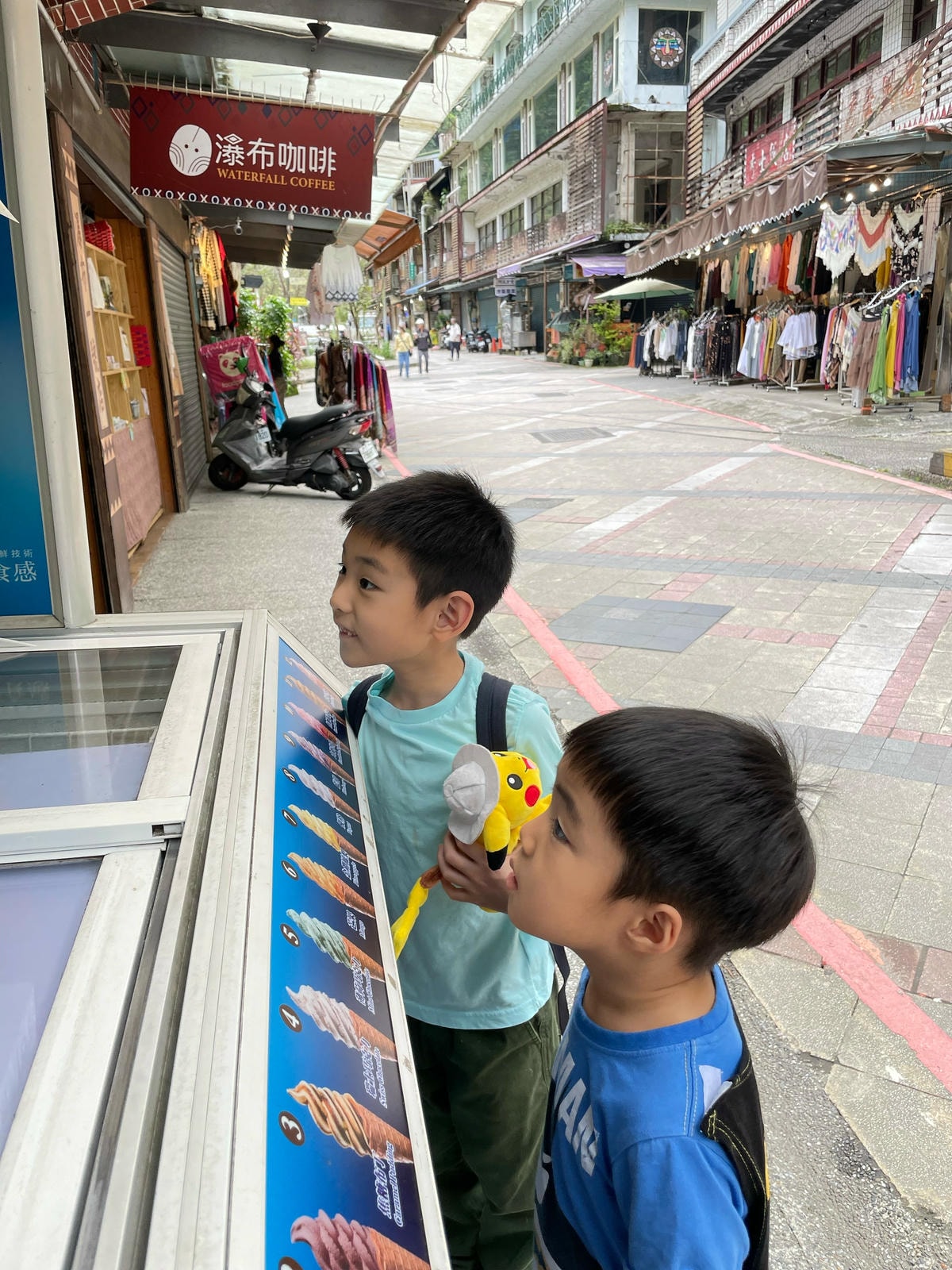 IMG_0145.jpg IMG_0145.jpg