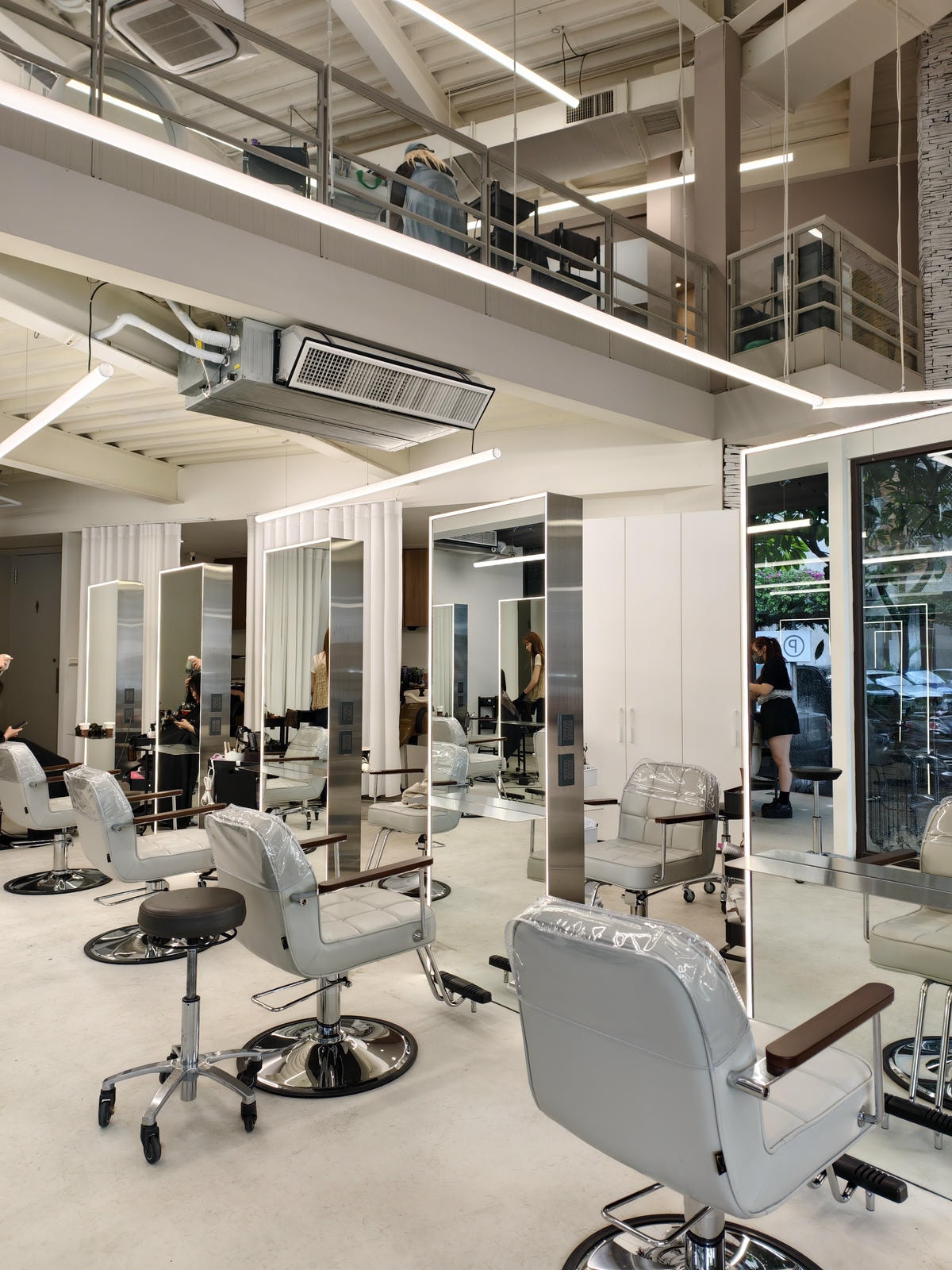 台中染髮推薦|O3O美術館店|舒適空間和專業染護,染髮也能像 台中染髮推薦|O3O美術館店|舒適空間和專業染護,染髮也能像