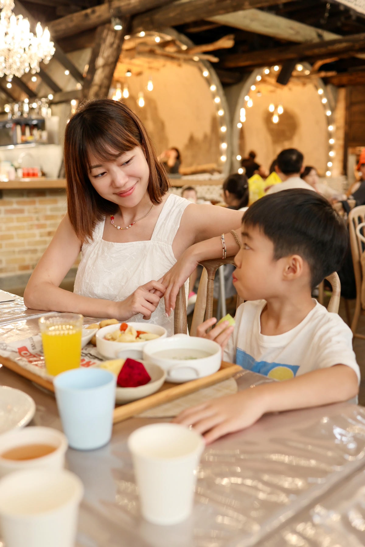 【苗栗豪華露營】苗栗卓蘭『橘舍三食』入住Airstream 