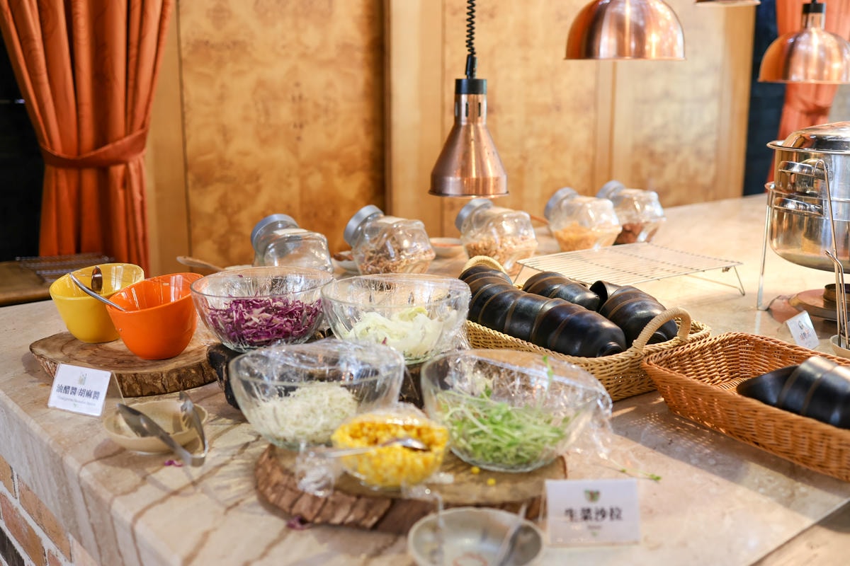 【苗栗豪華露營】苗栗卓蘭『橘舍三食』入住Airstream 