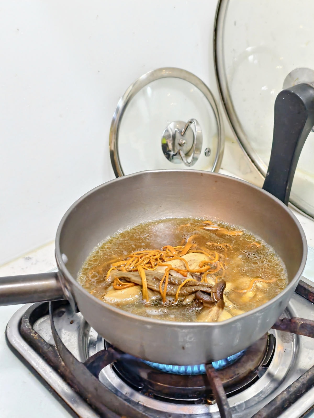 台灣G湯|熊滋補 鮮煮雞湯,在家就能喝到大廚煮的台灣好雞湯! 台灣G湯|熊滋補 鮮煮雞湯,在家就能喝到大廚煮的台灣好雞湯!