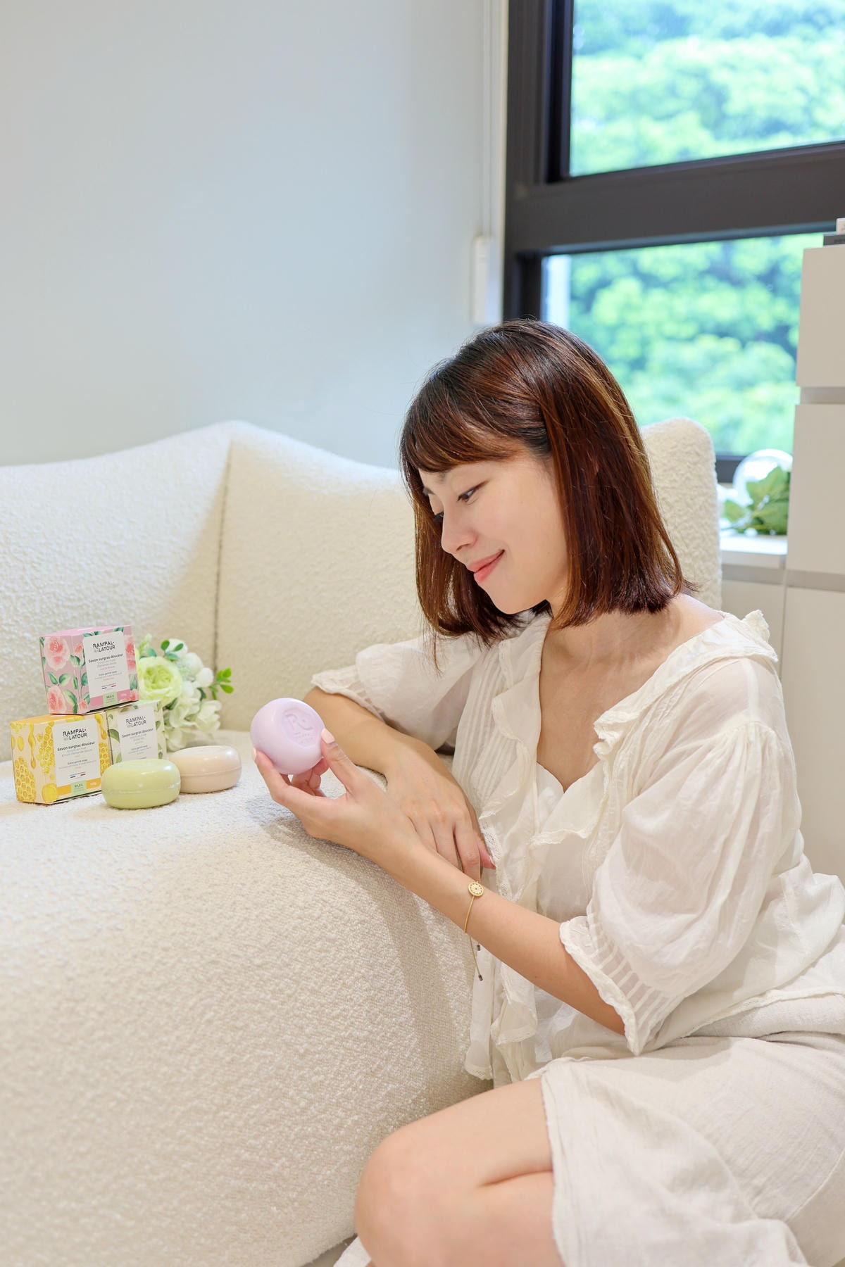 【香皂推薦】越洗越保濕,南法香頌『超潤甜杏仁油香皂』分享 【香皂推薦】越洗越保濕,南法香頌『超潤甜杏仁油香皂』分享