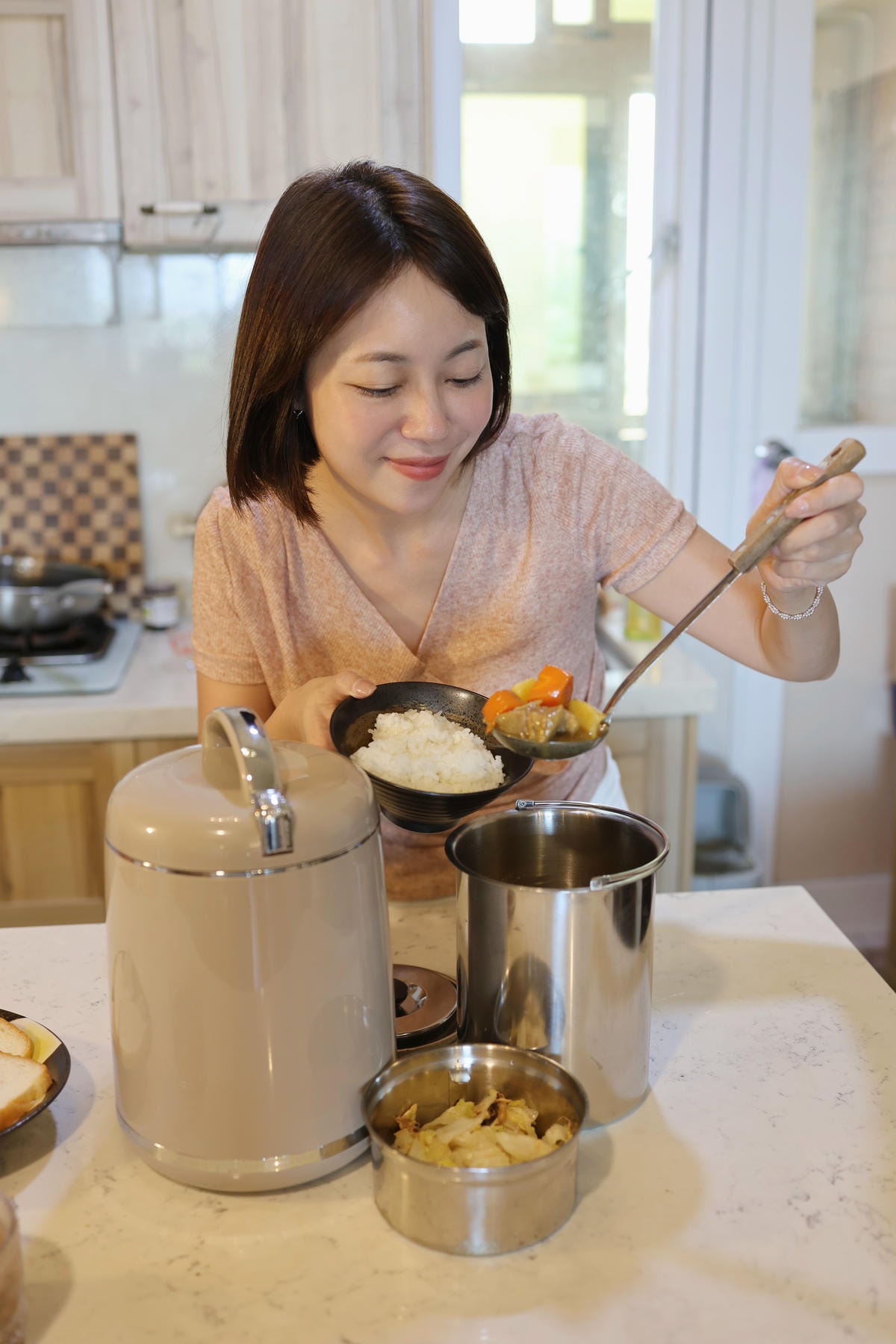 忙碌媽媽的料理救星|GOLDEN FIRE 火牌燜燒鍋 開箱 忙碌媽媽的料理救星|GOLDEN FIRE 火牌燜燒鍋 開箱