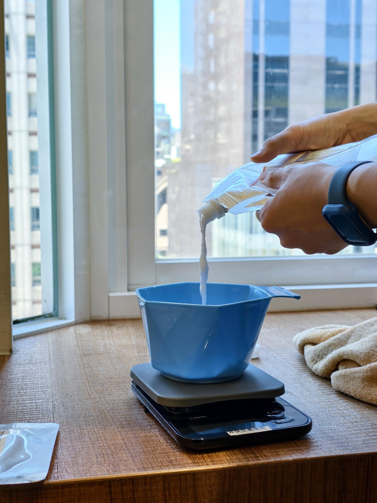 【海倫愛美】台北中山區 馬克老師設計師 縮毛矯正燙和染髮心得 【海倫愛美】台北中山區 馬克老師設計師 縮毛矯正燙和染髮心得