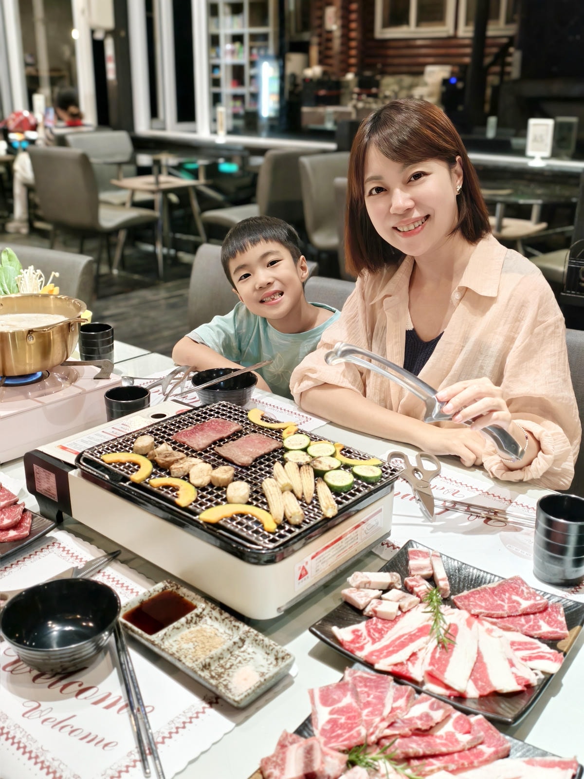 【南投住宿】清境茲心園住宿開箱|超美山景和寵物友善,還能吃火 【南投住宿】清境茲心園住宿開箱|超美山景和寵物友善,還能吃火