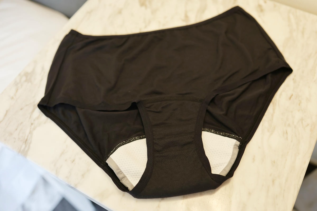 【產後必備好物推薦】谷慕慕®日悠褲®專為漏尿女性研發+梔子花 【產後必備好物推薦】谷慕慕®日悠褲®專為漏尿女性研發+梔子花