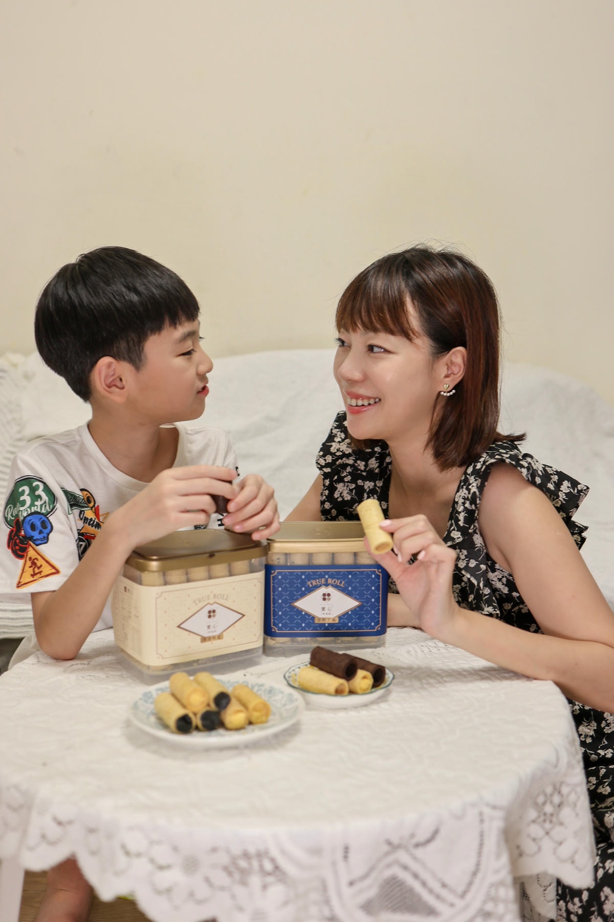 【送禮推薦】真心實意,質感中秋禮盒『實心蛋捲』分享 【送禮推薦】真心實意,質感中秋禮盒『實心蛋捲』分享