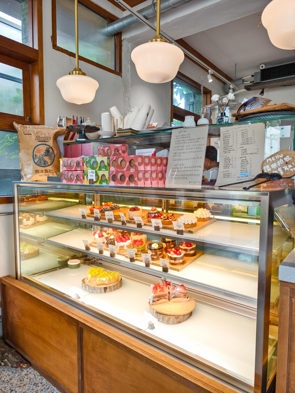 【台中咖啡廳】白色系日系庭園,西區『bonniesugar手 【台中咖啡廳】白色系日系庭園,西區『bonniesugar手