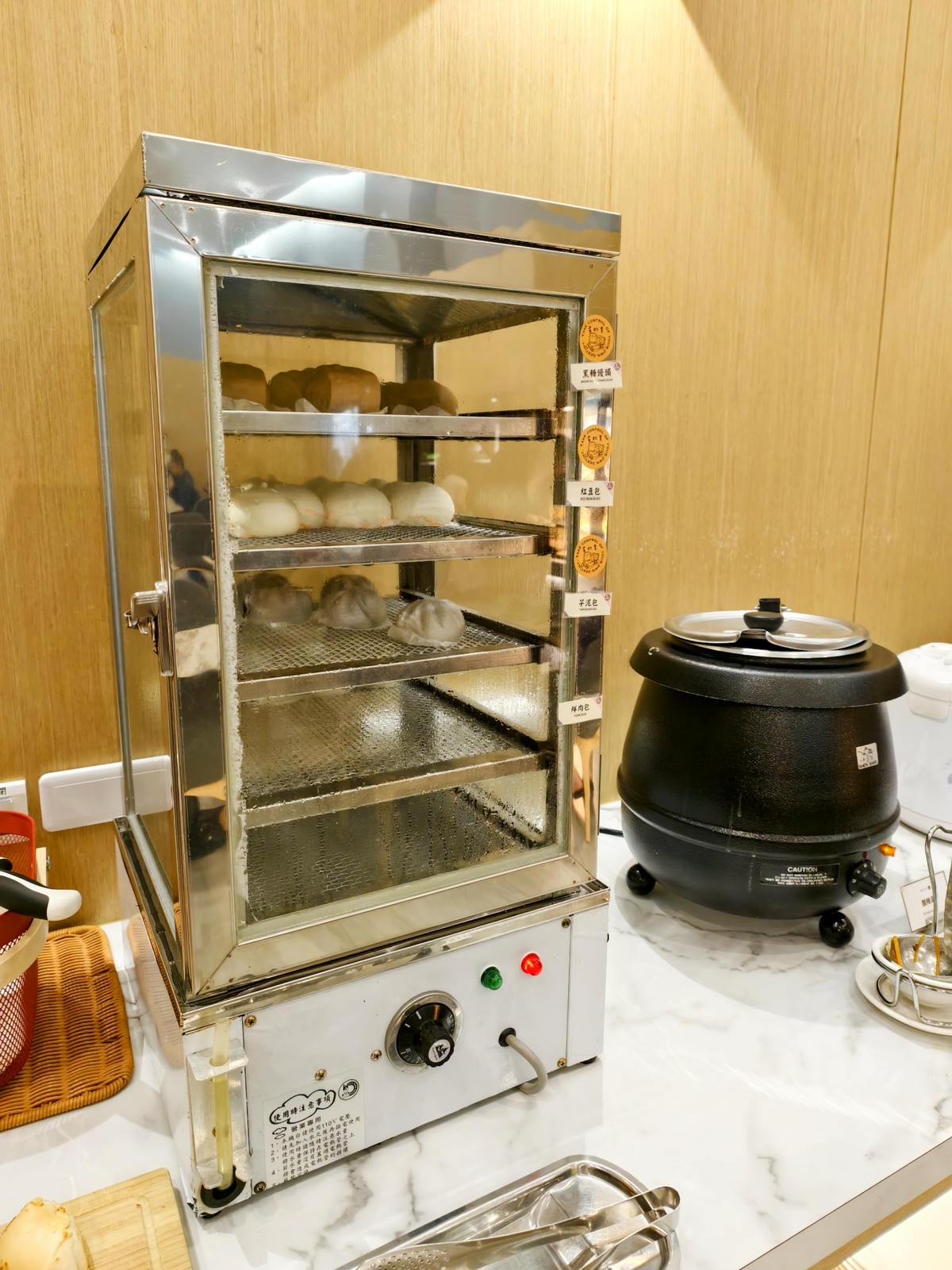 【台南住宿推薦】聖禾大飯店 Hotel A｜近國華街、美術館