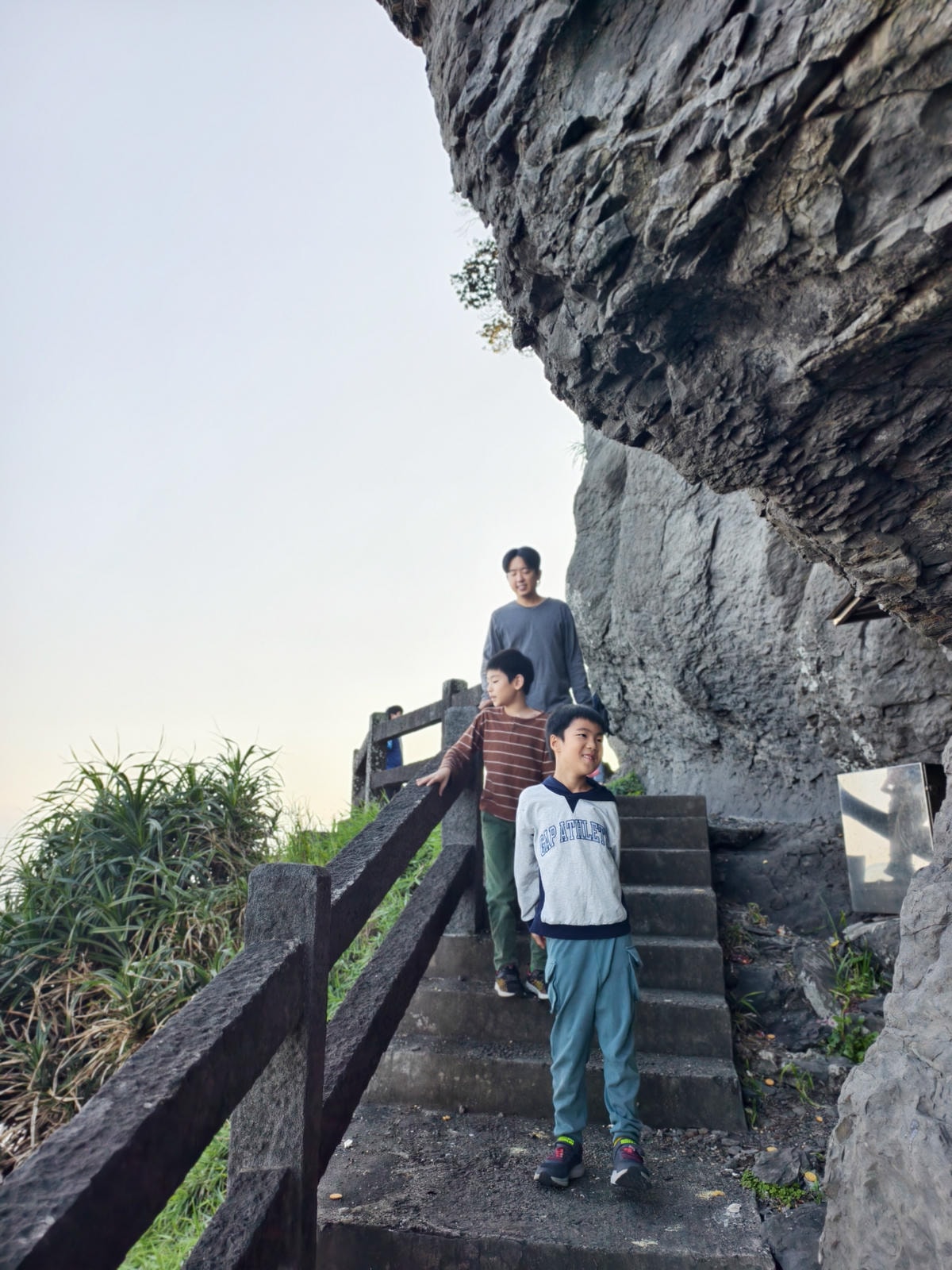 【宜蘭景點】『北關一線天』鬼斧神工海蝕奇景,親子必遊秘境! 【宜蘭景點】『北關一線天』鬼斧神工海蝕奇景,親子必遊秘境!