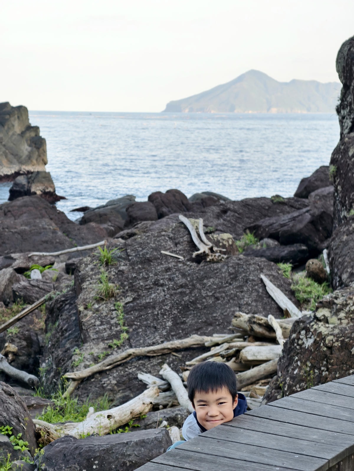 【宜蘭景點】『北關一線天』鬼斧神工海蝕奇景,親子必遊秘境! 【宜蘭景點】『北關一線天』鬼斧神工海蝕奇景,親子必遊秘境!