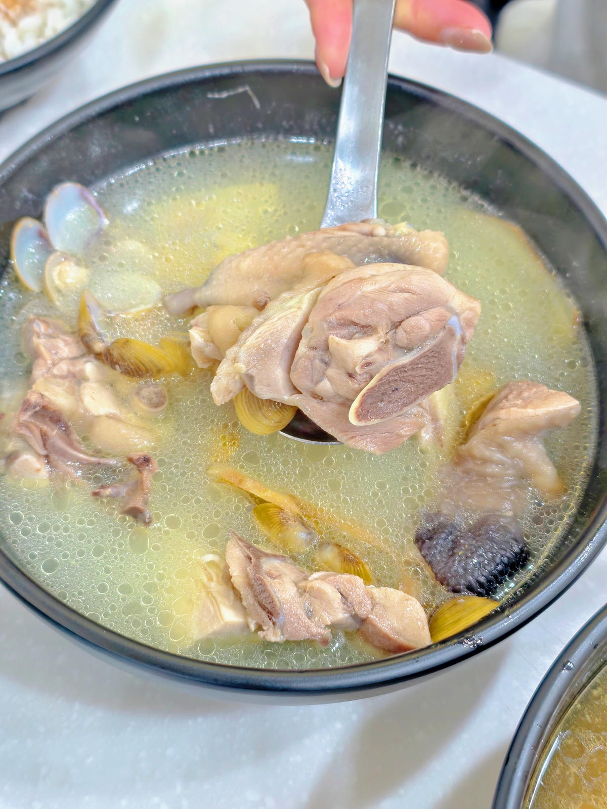 【淡水總店】台灣G湯YOUNG SOUP,鮮煮料足太滿足!冷 【淡水總店】台灣G湯YOUNG SOUP,鮮煮料足太滿足!冷