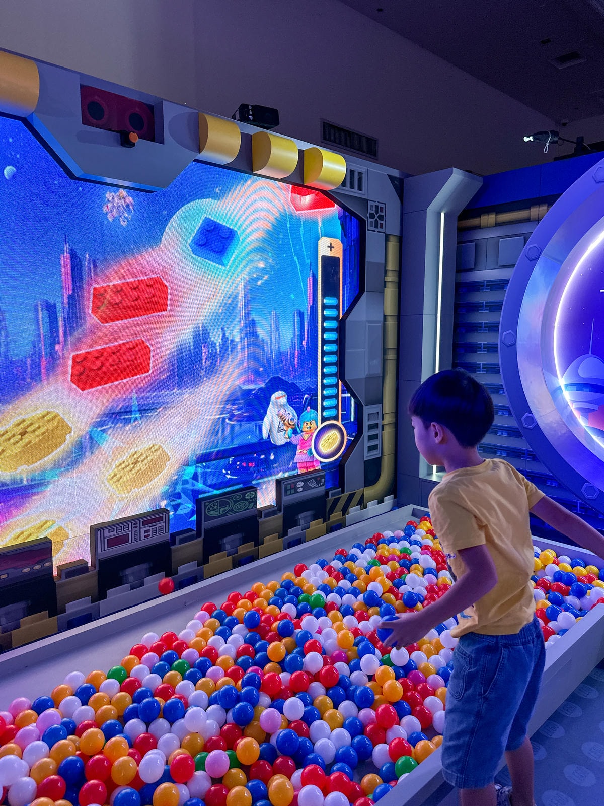 【台北景點】2024期間限定,親子闖關『樂高星際探險』 【台北景點】2024期間限定,親子闖關『樂高星際探險』