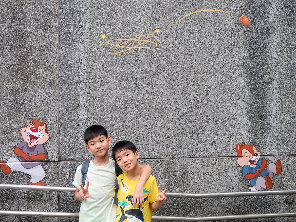 【台北景點】台北捷運X米奇與好朋友 心中山線形公園 【台北景點】台北捷運X米奇與好朋友 心中山線形公園