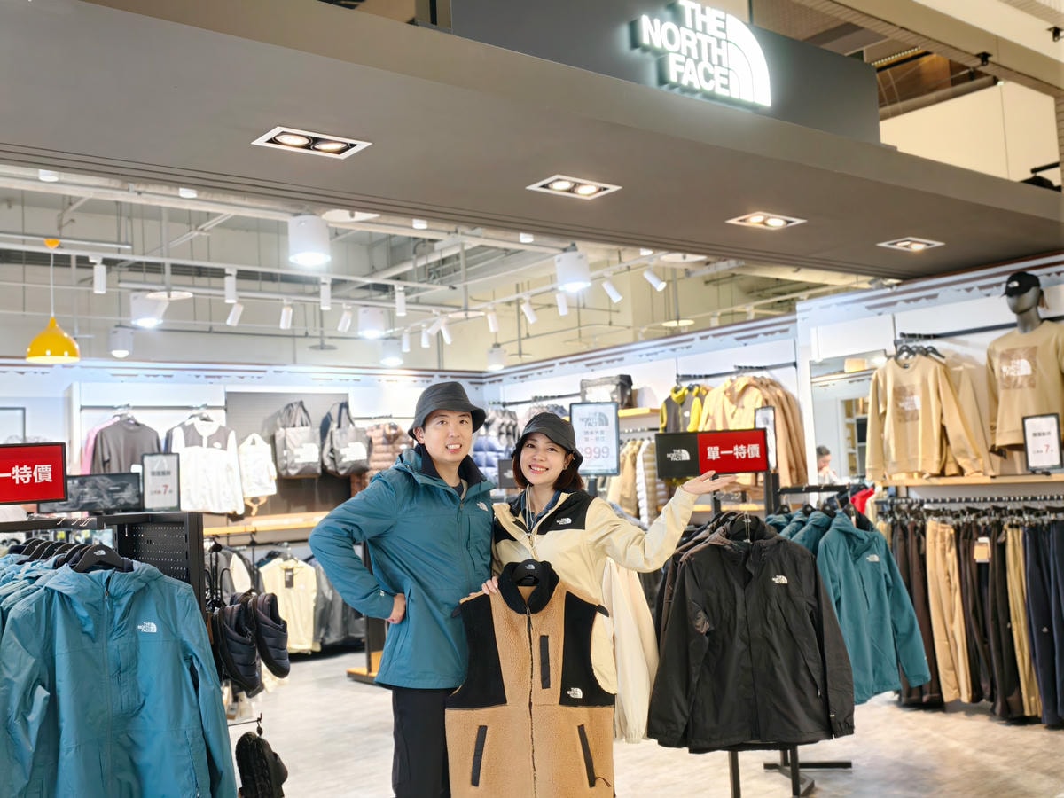 《搶翻天！》OUTLET 倒貨祭開跑🎉 男女服飾庫存 1 折