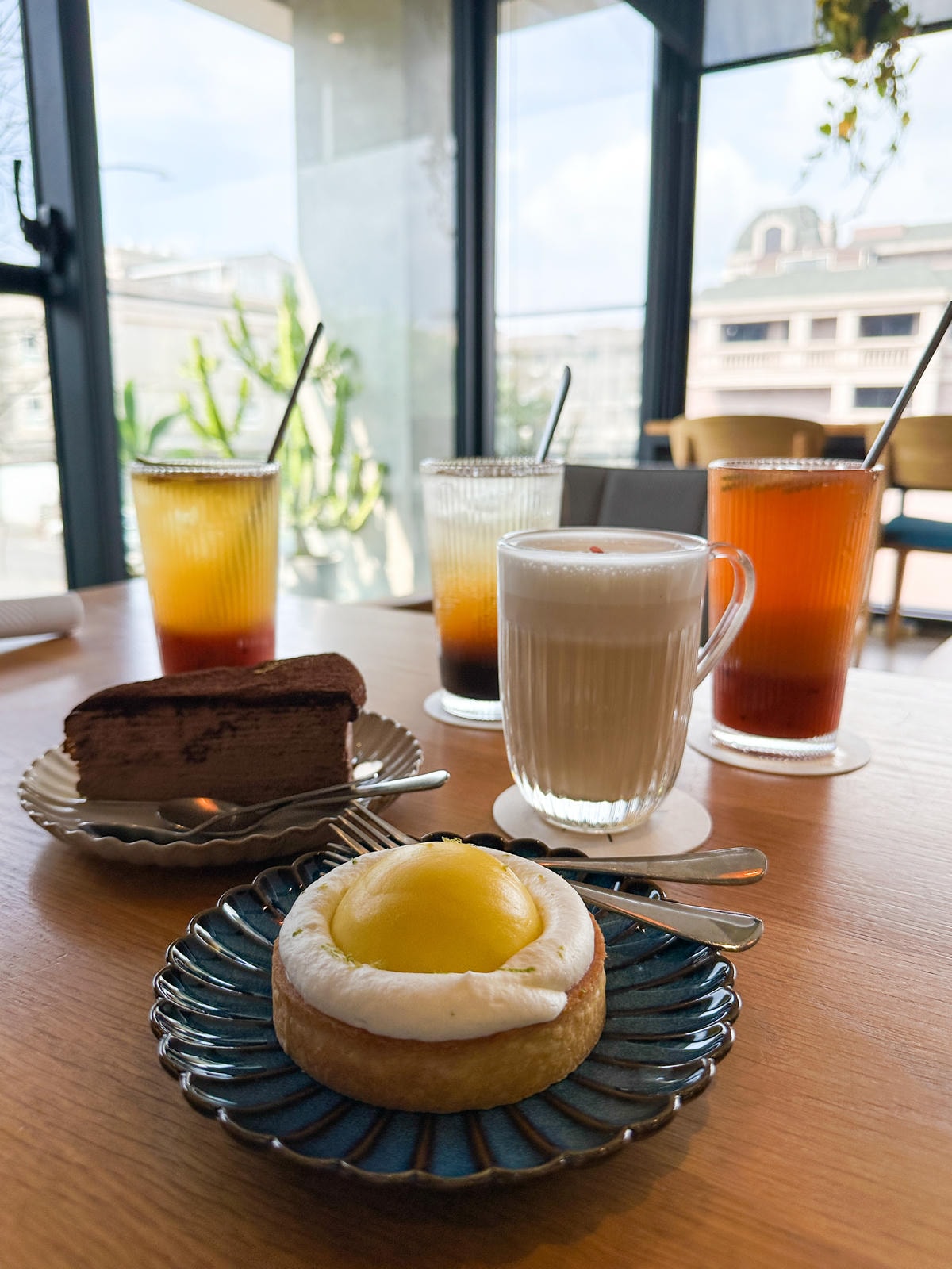 【新北餐廳】林口獨棟清水模建築『Walk in cafe - 【新北餐廳】林口獨棟清水模建築『Walk in cafe -