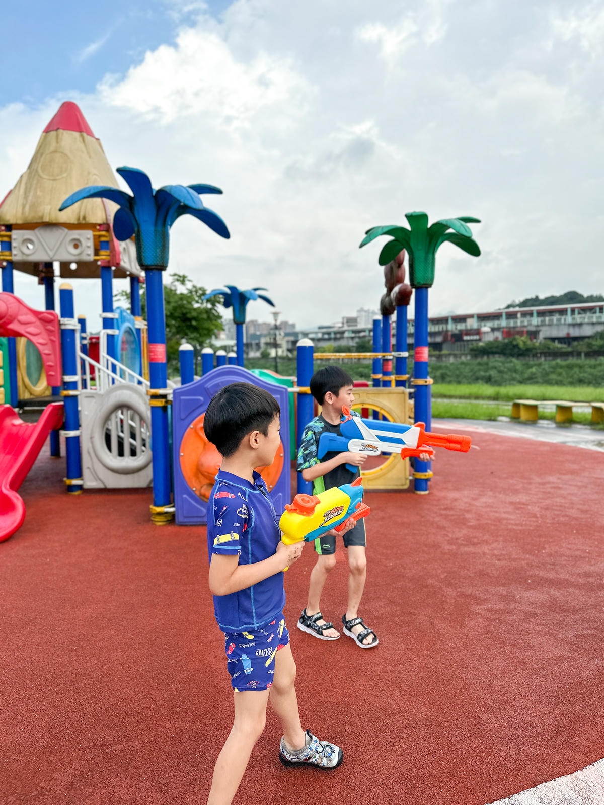 【新北景點】2024免費暑假戲水公園，汐止『星際遊戲場水星戲