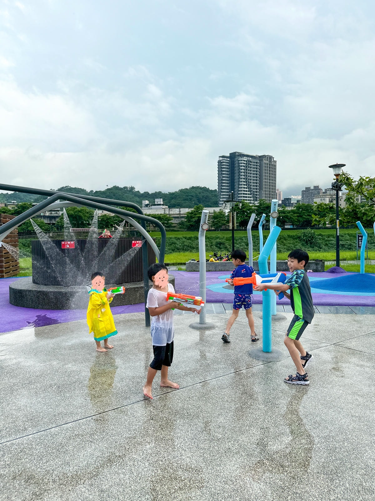 【新北景點】2024免費暑假戲水公園，汐止『星際遊戲場水星戲