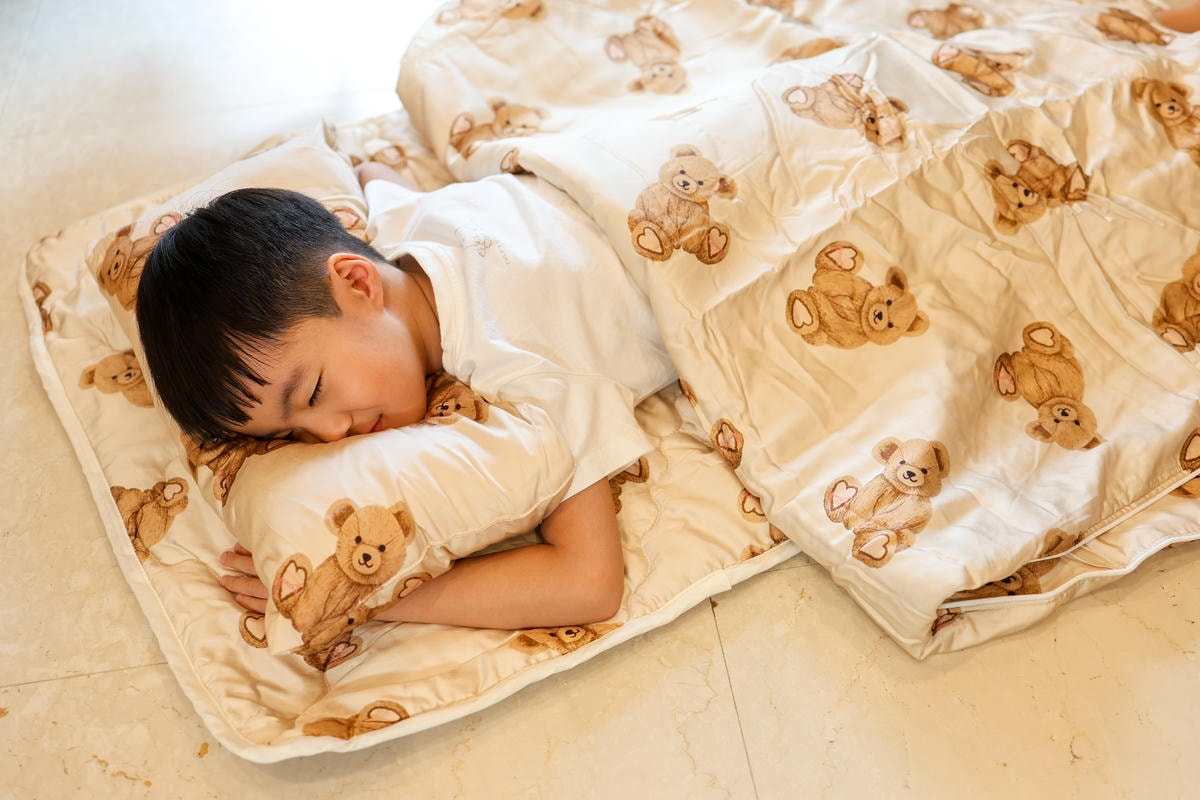 【睡袋推薦】PTT網友推薦幼兒園睡袋『伯尼寢具』60支天絲兒