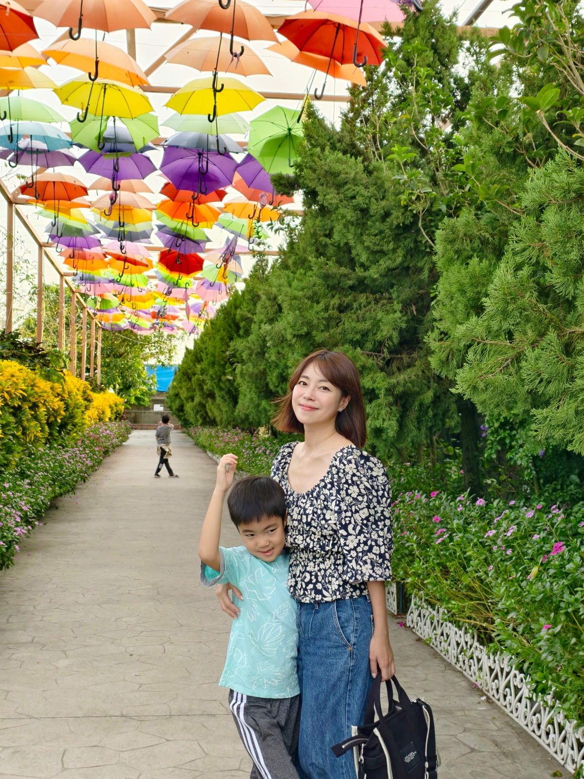 【嘉義景點】親子旅遊景點『三隻小豬觀光農場』高CP值，大型草