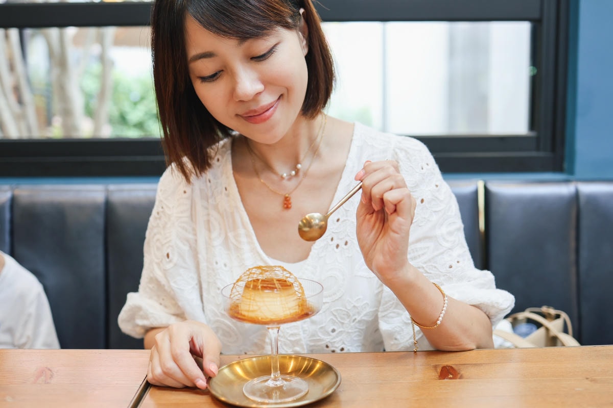 【桃園美食】忠貞文化園區『癮食聖堂』龍崗最古老基督教堂,招牌 【桃園美食】忠貞文化園區『癮食聖堂』龍崗最古老基督教堂,招牌