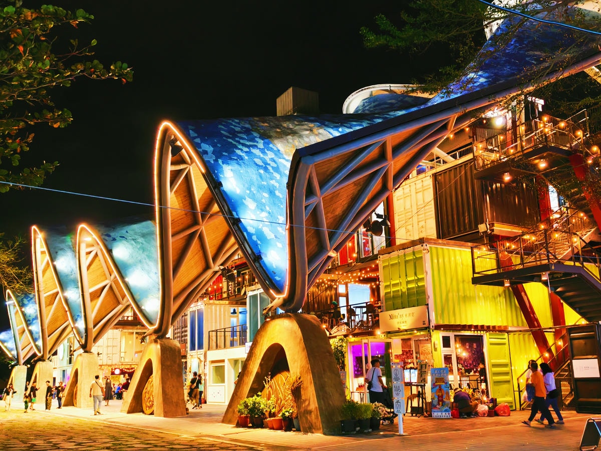 【2024台東鐵花燈之祭】極地童話，台東鐵花新聚落（鐵花村）