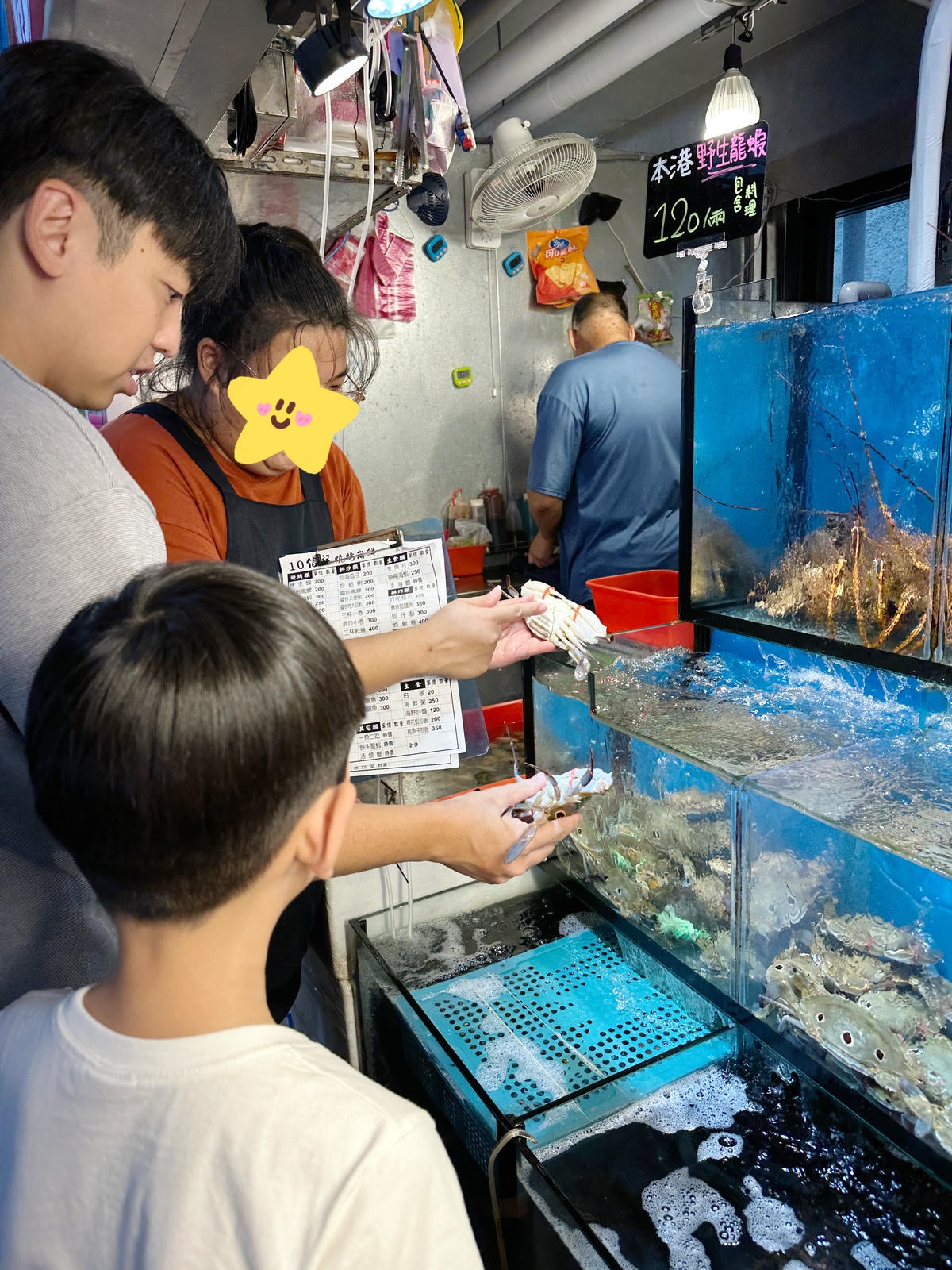 『宜蘭美食』北海岸美食吃秋蟹,宜蘭 大溪漁港 第10攤「信記 『宜蘭美食』北海岸美食吃秋蟹,宜蘭 大溪漁港 第10攤「信記