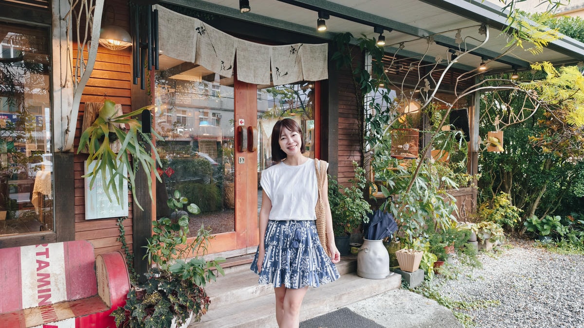 【宜蘭咖啡廳】鐵道咖啡,供應飯糰鹹食,閱讀區不無聊『捌㡯珈琲 【宜蘭咖啡廳】鐵道咖啡,供應飯糰鹹食,閱讀區不無聊『捌㡯珈琲