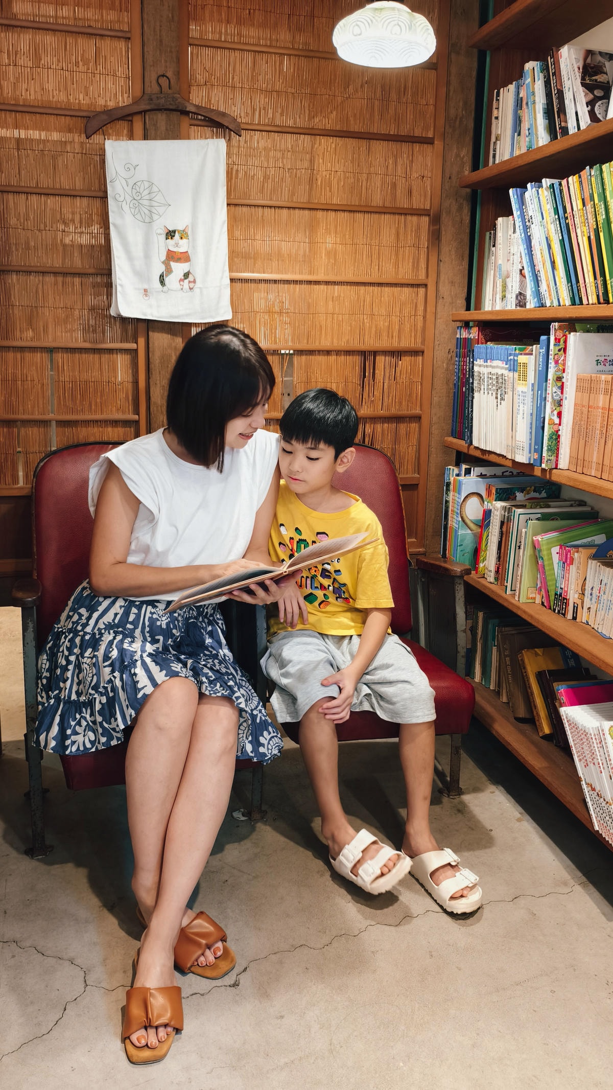 【宜蘭咖啡廳】鐵道咖啡,供應飯糰鹹食,閱讀區不無聊『捌㡯珈琲 【宜蘭咖啡廳】鐵道咖啡,供應飯糰鹹食,閱讀區不無聊『捌㡯珈琲