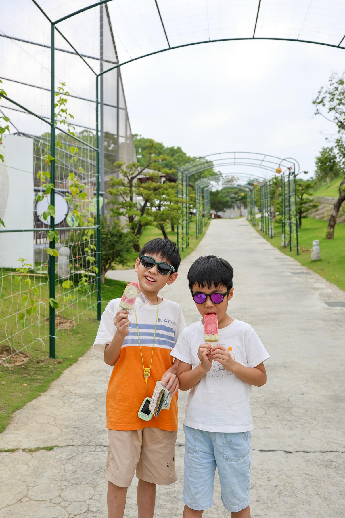 【南投景點】中部唯一大型動物鳥禽樂園『九九峰動物樂園』和恐龍
