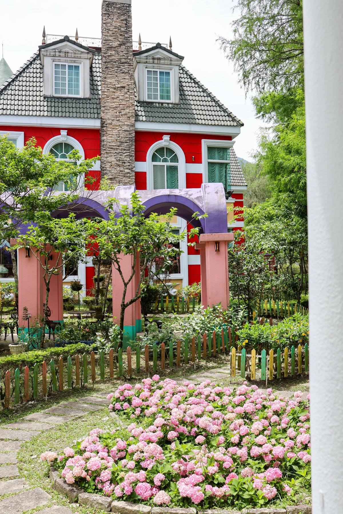 【南投埔里住宿】置身歐洲，公主的秘密花園『歐莉葉荷城堡』