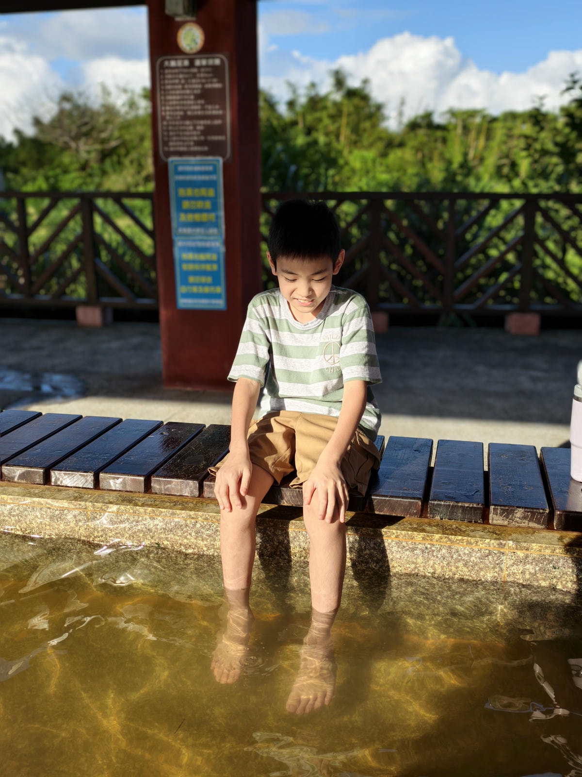 【萬里親子一日遊推薦】吃秋蟹『楓味萬里蟹』、免費足湯溫泉蛋『 【萬里親子一日遊推薦】吃秋蟹『楓味萬里蟹』、免費足湯溫泉蛋『