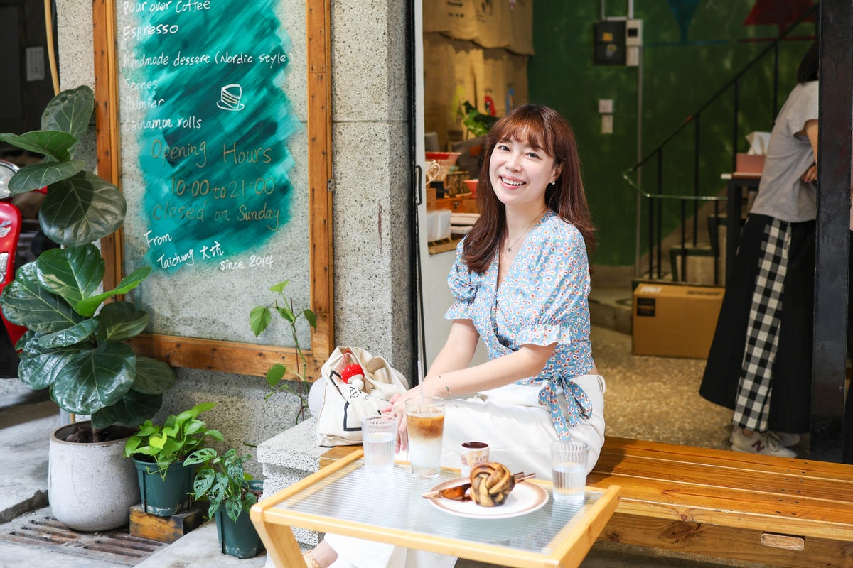 【台中咖啡廳】懷舊感手沖咖啡聽『BeanGood Cafe 【台中咖啡廳】懷舊感手沖咖啡聽『BeanGood Cafe