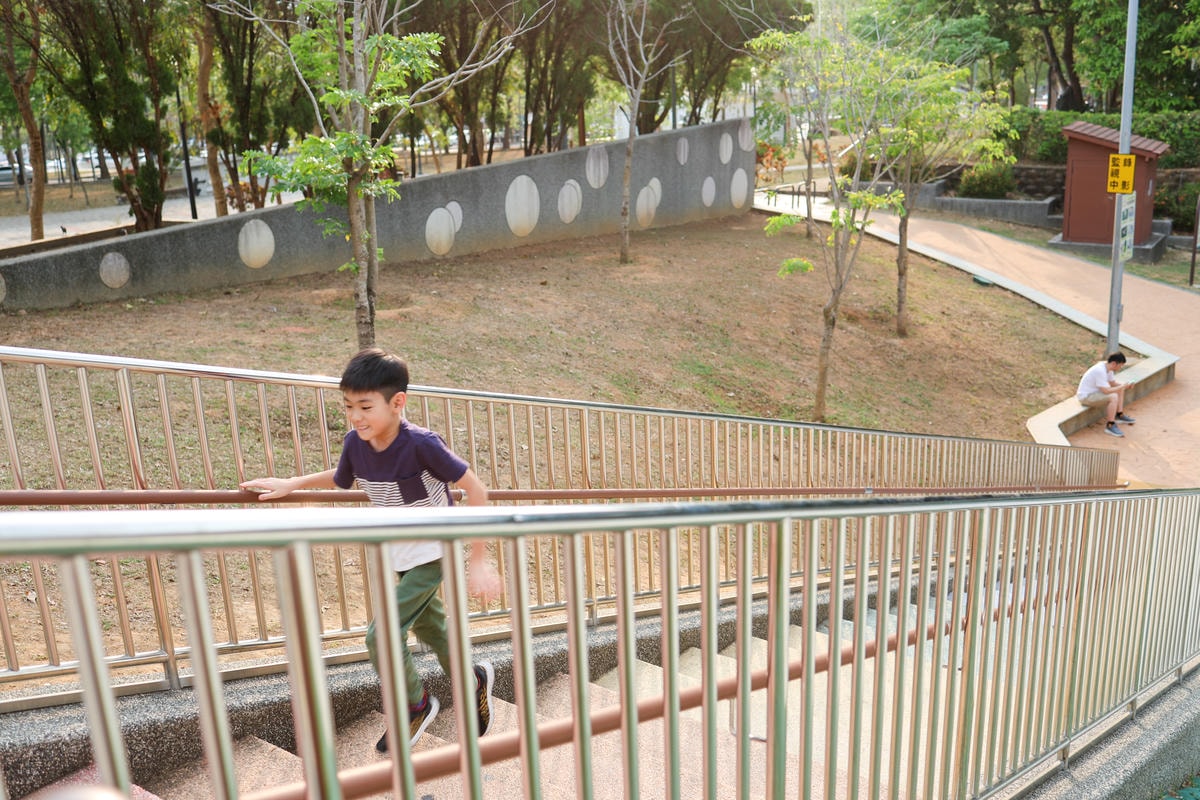 【嘉義景點】可玩水,高達四米高星光溜滑梯『KANO園區』 【嘉義景點】可玩水,高達四米高星光溜滑梯『KANO園區』