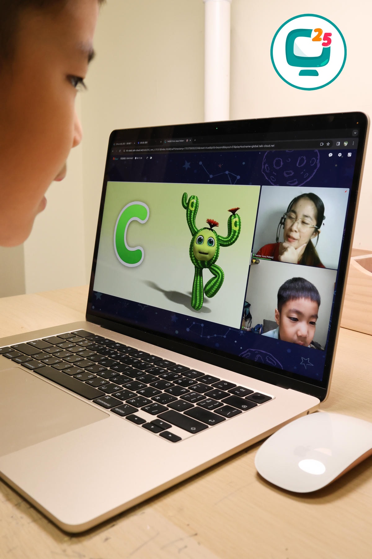 【英語學習】全英文授課,0基礎也可以!『25Hoon 線上英 【英語學習】全英文授課,0基礎也可以!『25Hoon 線上英