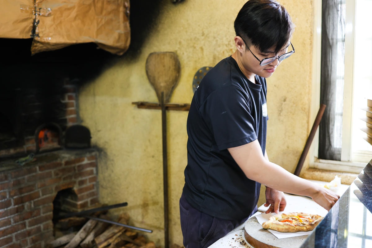 【苗栗西湖】天然發酵奶香濃郁,假日限定披薩和烤雞『Campa 【苗栗西湖】天然發酵奶香濃郁,假日限定披薩和烤雞『Campa