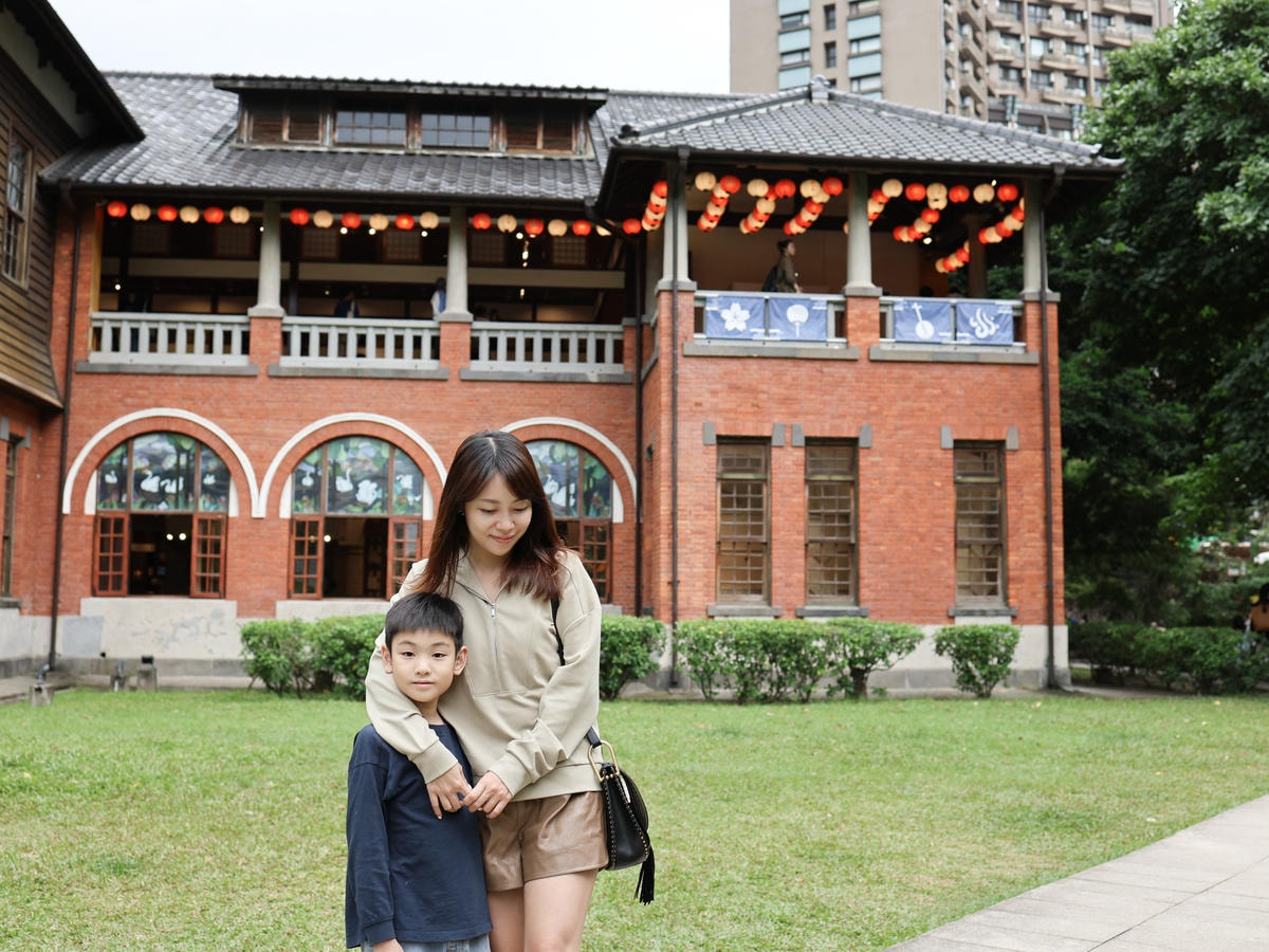 ［親子玩樂-台北］台北捷運景點『北投站』免費景點，大人泡腳，