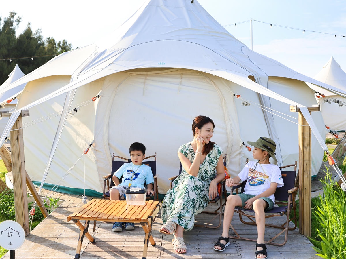 [親子住宿-台中]夕陽相伴豪華露營！全台唯一濕地露營，台中高