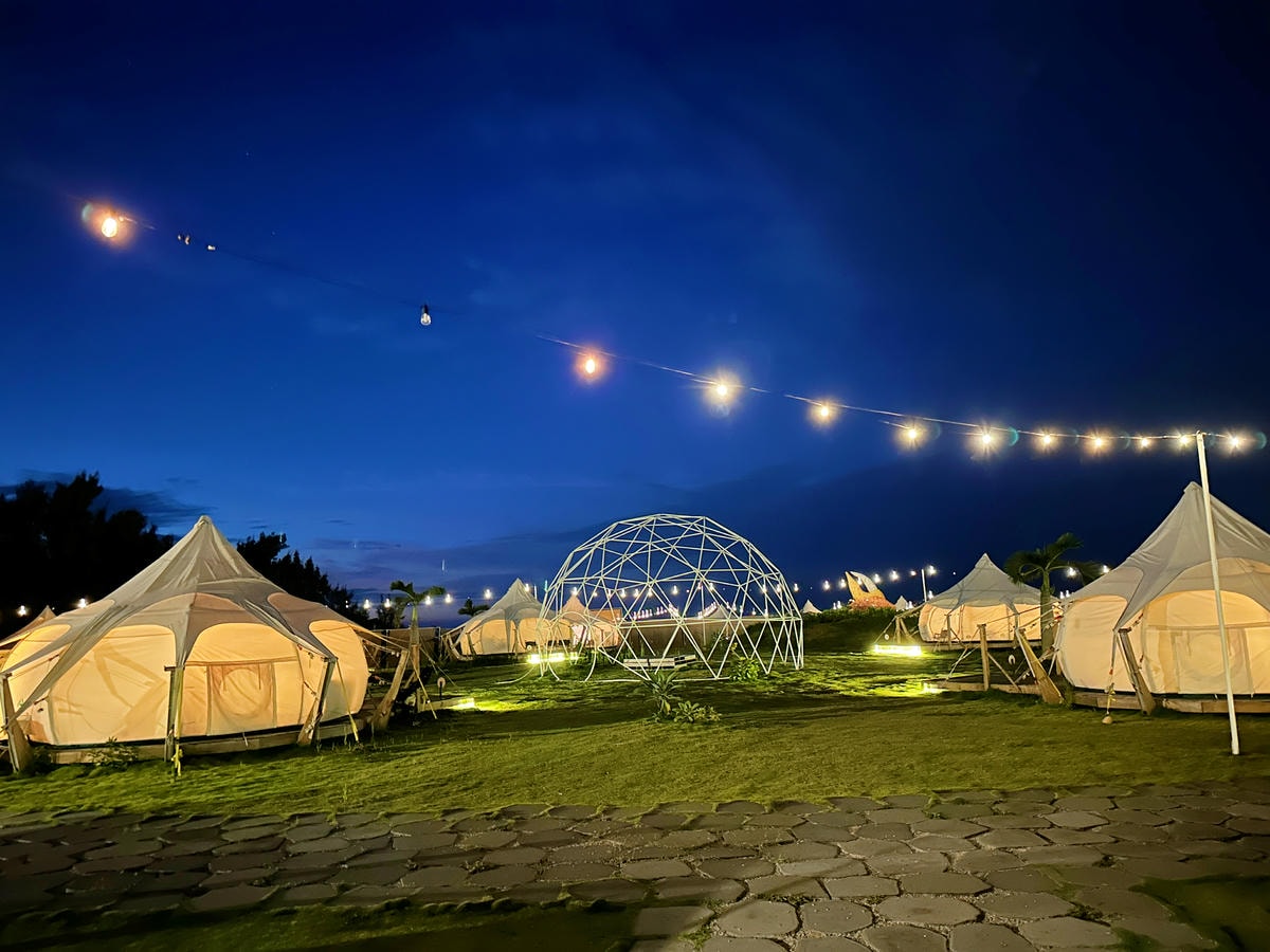 [親子住宿-台中]夕陽相伴豪華露營！全台唯一濕地露營，台中高
