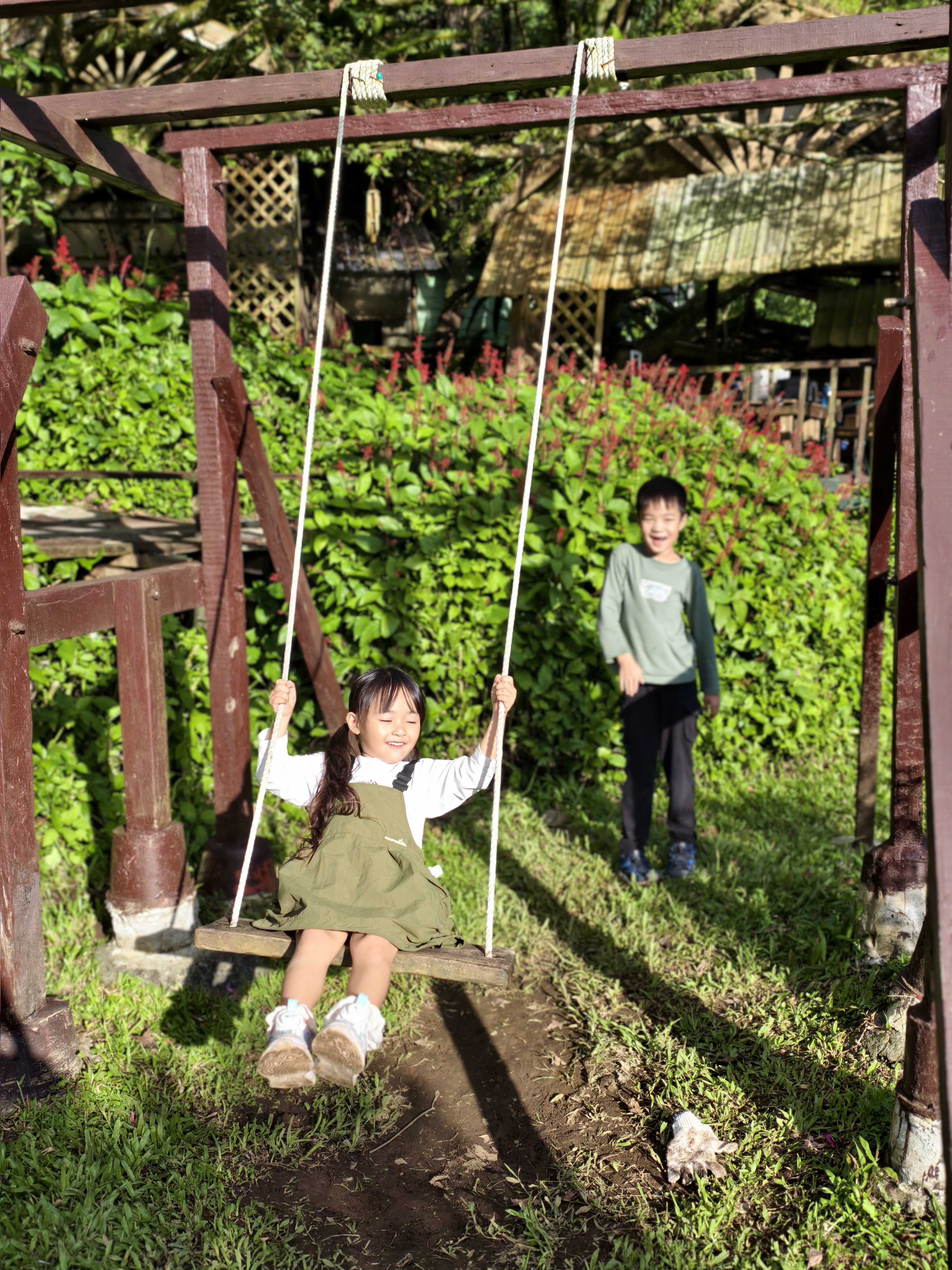 【台北士林景點】荷鋤茗園休閒農園|陽明山下的都市秘境,一日親子放電、烤肉土窯(需預約) - 第12張圖 【台北士林景點】荷鋤茗園休閒農園|陽明山下的都市秘境,一日親子放電、烤肉土窯(需預約)
