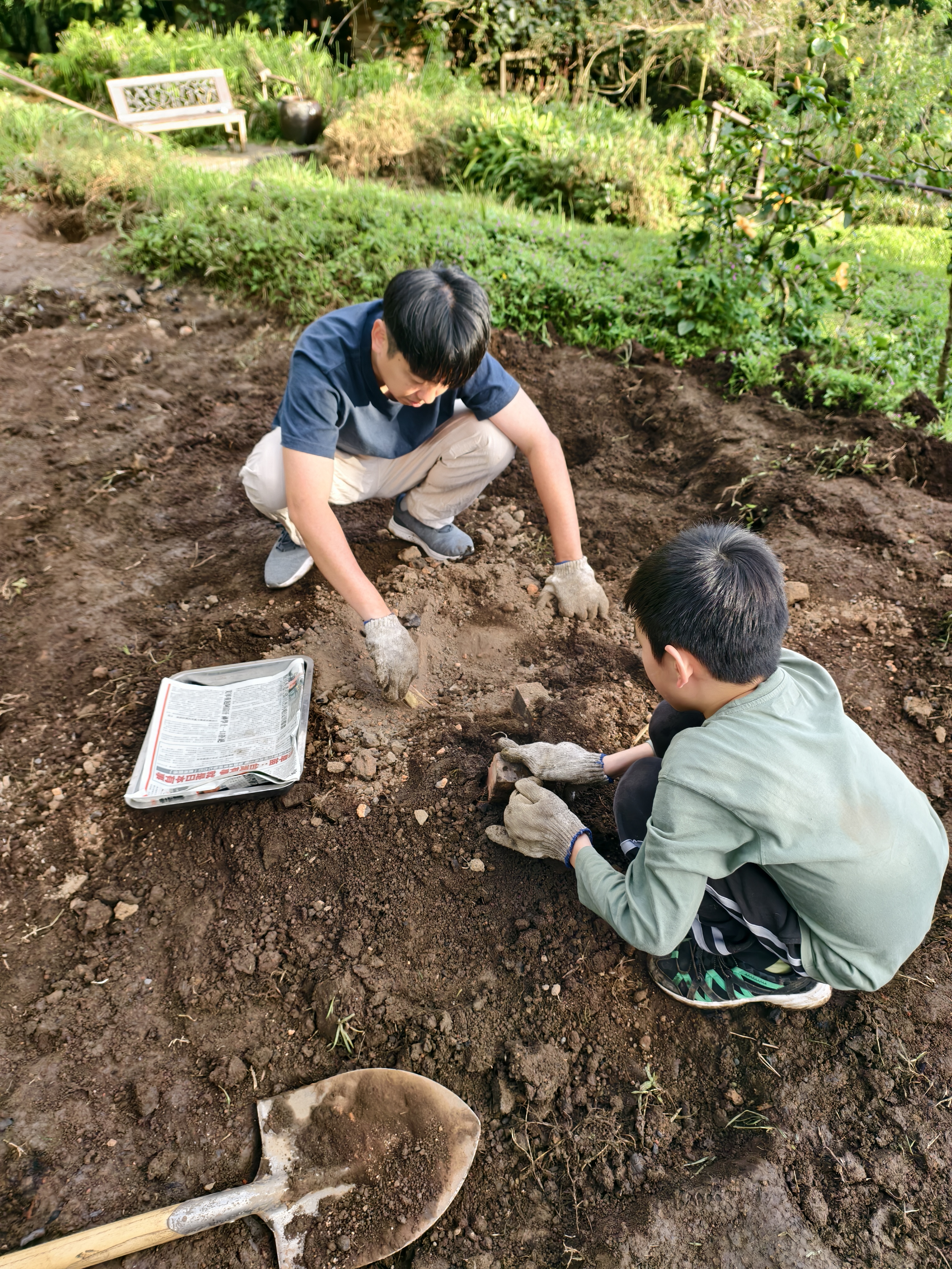 【台北士林景點】荷鋤茗園休閒農園|陽明山下的都市秘境,一日親子放電、烤肉土窯(需預約) - 第8張圖 【台北士林景點】荷鋤茗園休閒農園|陽明山下的都市秘境,一日親子放電、烤肉土窯(需預約)
