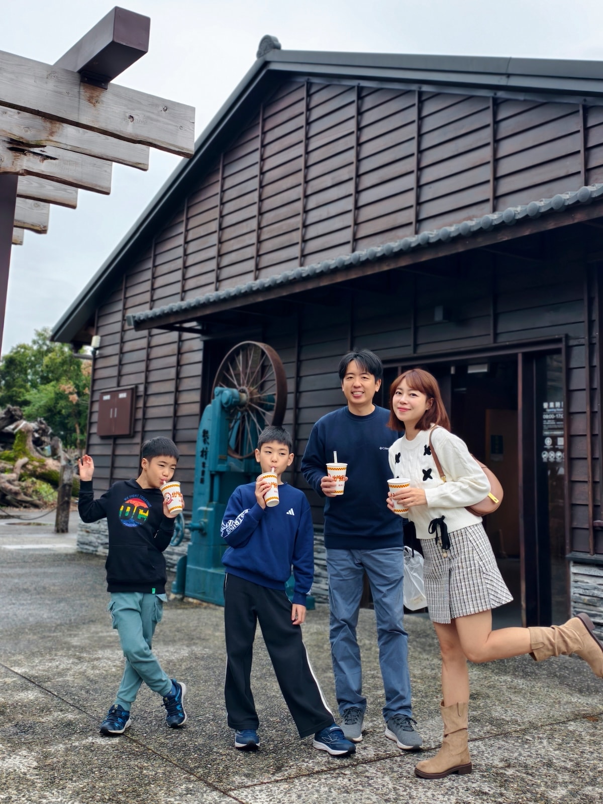 【宜蘭親子景點】羅東林場Kids 扣屋:免門票木育天堂!雨天備案首選,在檜木香氣裡玩遍羅東林業文化園區 - 第1張圖 【宜蘭親子景點】羅東林場Kids 扣屋:免門票木育天堂!雨天備案首選,在檜木香氣裡玩遍羅東林業文化園區