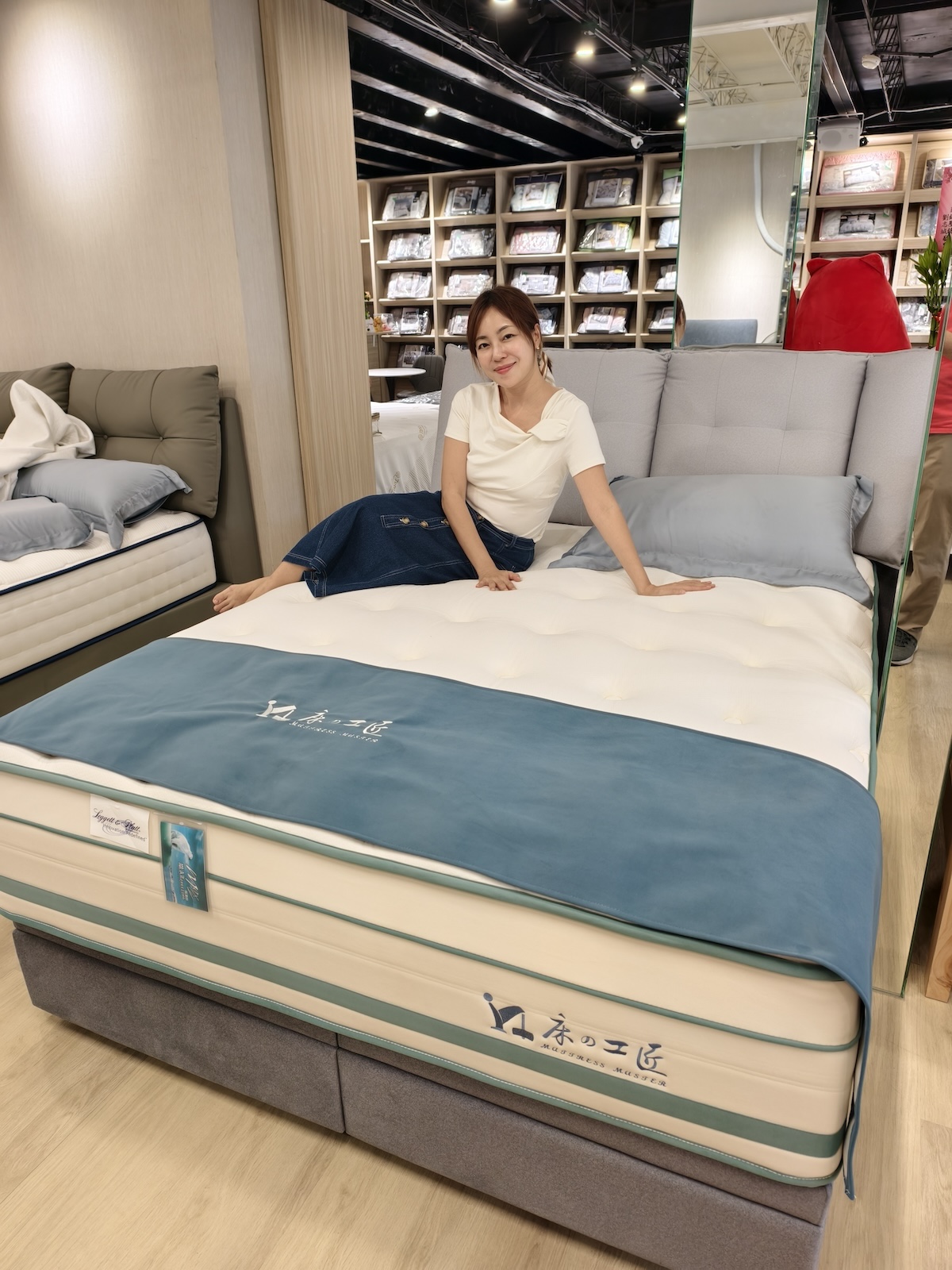 【新北床墊推薦】床的工匠土城店探店心得!附停車場、涼爽冷氣吹到飽、專人親切介紹,挑選夢幻床墊與優質寢具首選 - 第18張圖 【新北床墊推薦】床的工匠土城店探店心得!附停車場、涼爽冷氣吹到飽、專人親切介紹,挑選夢幻床墊與優質寢具首選