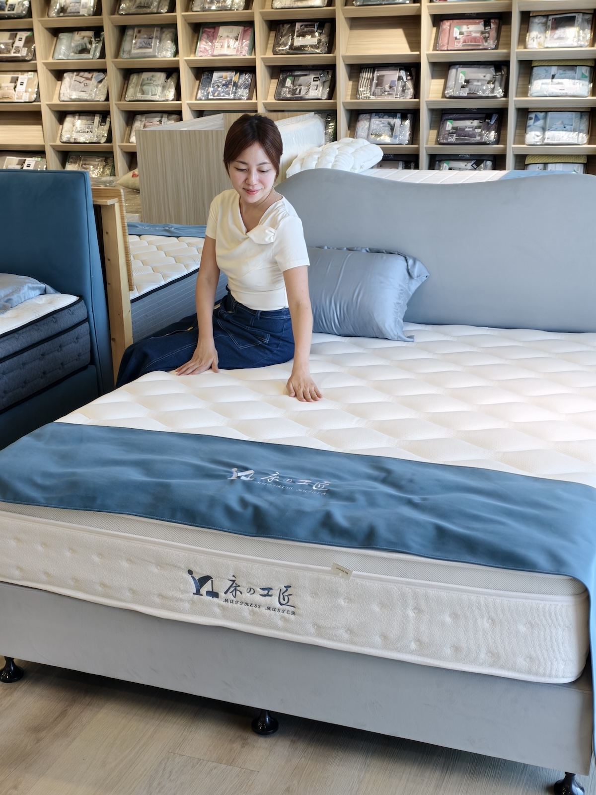 【新北床墊推薦】床的工匠土城店探店心得!附停車場、涼爽冷氣吹到飽、專人親切介紹,挑選夢幻床墊與優質寢具首選 - 第10張圖 【新北床墊推薦】床的工匠土城店探店心得!附停車場、涼爽冷氣吹到飽、專人親切介紹,挑選夢幻床墊與優質寢具首選